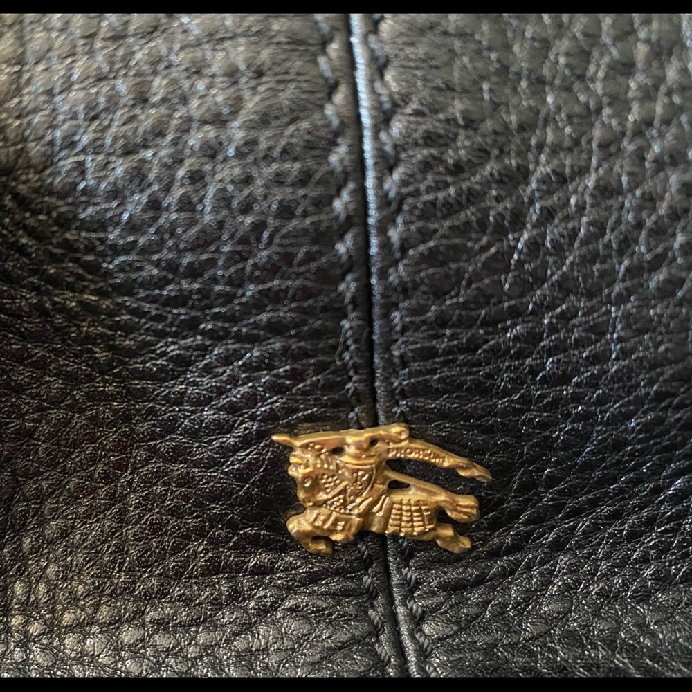Burberry Bag - Picture 2 of 9